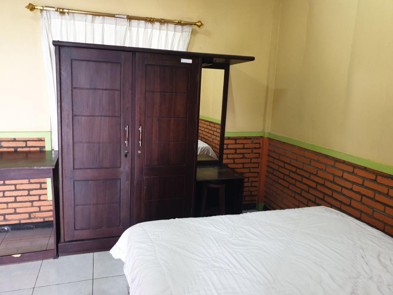 Bromo Holiday Guest House Ngadisari Zimmer foto